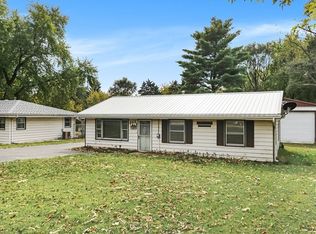 5365 Sand Ridge Rd, Morris, IL 60450