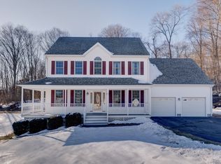 153 Comstock Trl, East Hampton, CT 06424