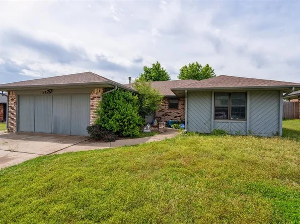 11832 Sagamore Dr, Yukon, OK 73099