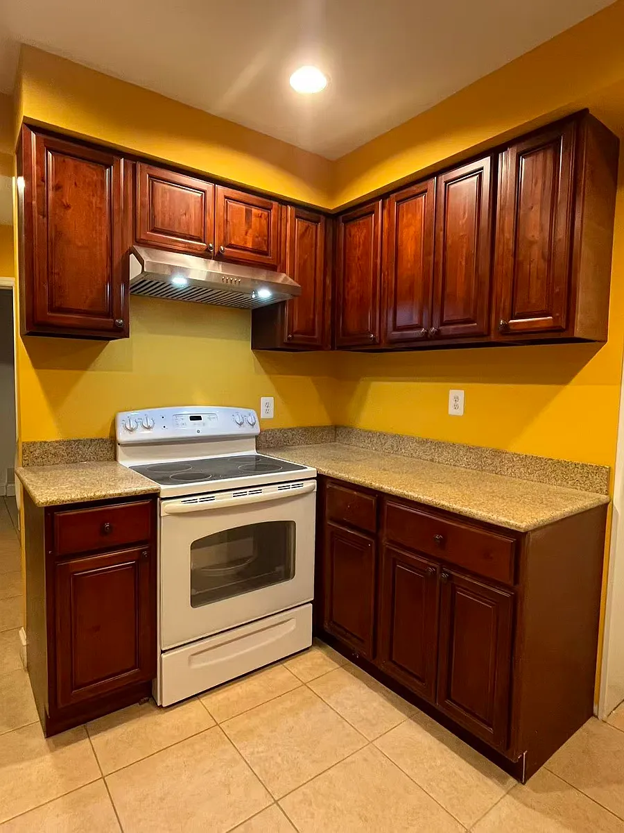 Building Photo - 8315 Hectic Hill Ln