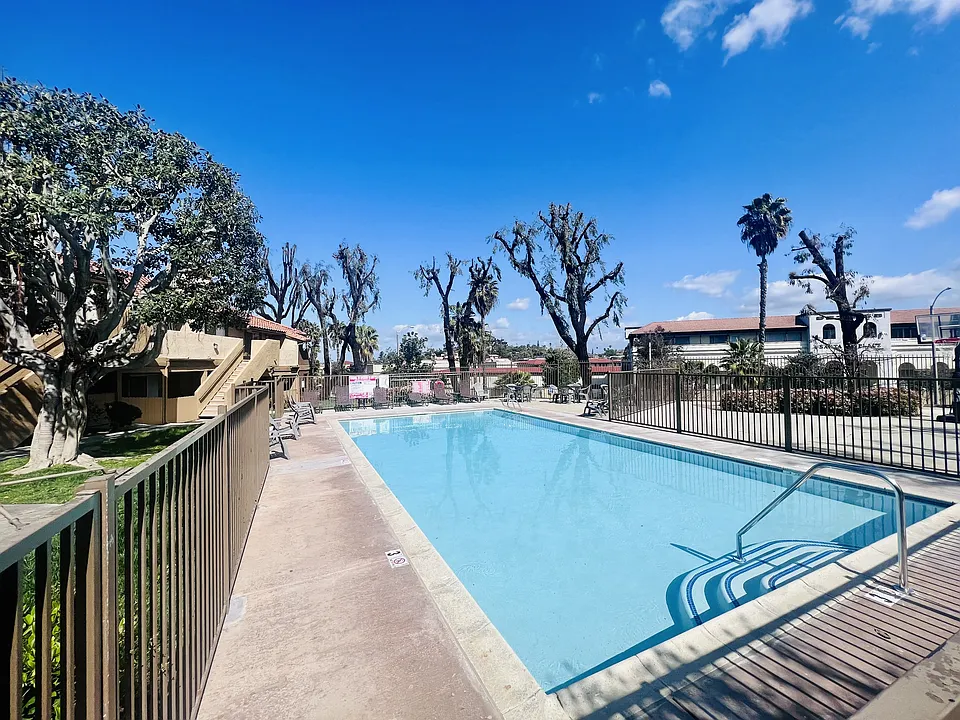 Grande Vista Apartments