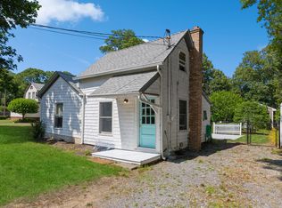 880 Sound Dr, Greenport, NY 11944