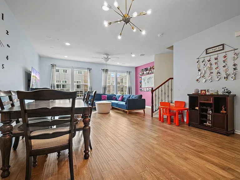 106 Truman Dr — Photo 11