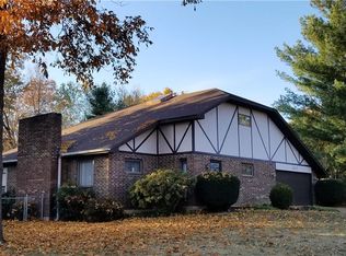1610 S 14th St, Rogers, AR 72758
