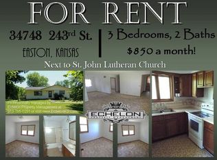 34748 243rd St, Easton, KS 66020
