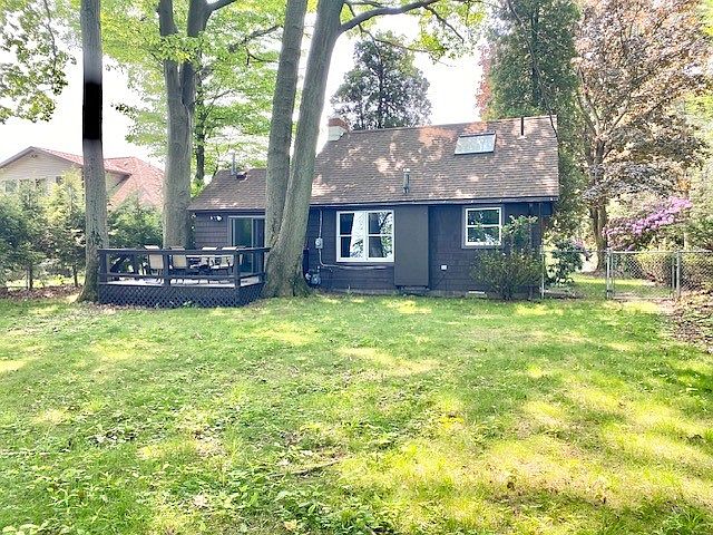 10634 N Edgewood Dr, Lake City, PA 16423 | Zillow
