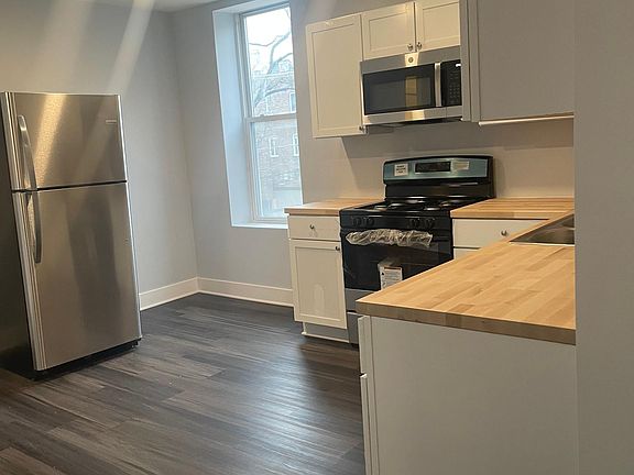 3rd image of 2133 S Millard Ave APT 2