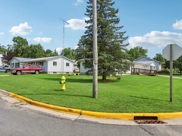 623-625-131 133 Cross & Town, Poynette, WI 53955