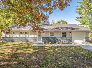 5912 N Hutson Rd, Kansas City, MO 64151