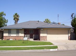2126 W Simpson Ave, Fresno, CA 93705