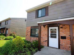 71 Autumn Chapel Way, Rochester, NY 14624