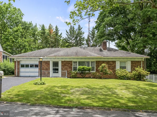 786 Clearmount Rd, York, PA 17403