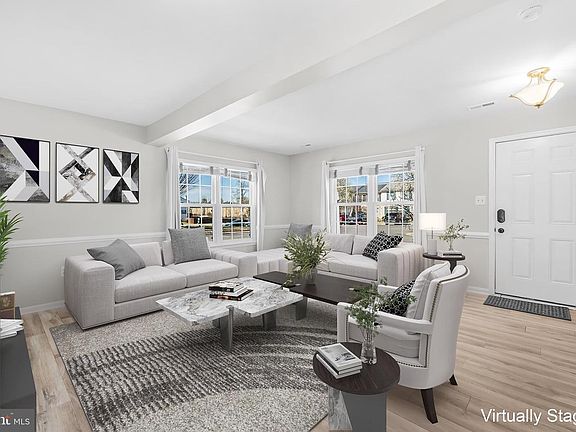 2nd image of 6651 Hunting Path Rd