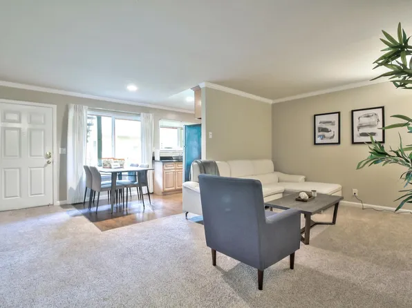 30 Gladys Ct APT 2, Mountain View, CA 94043