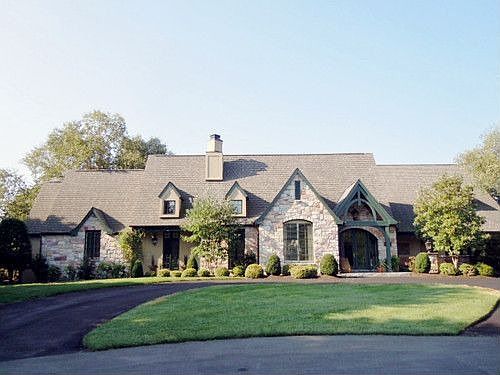 1st image of 100 Carterwood Pl