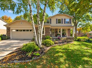 23430 Winthrop Ct, Novi, MI 48375
