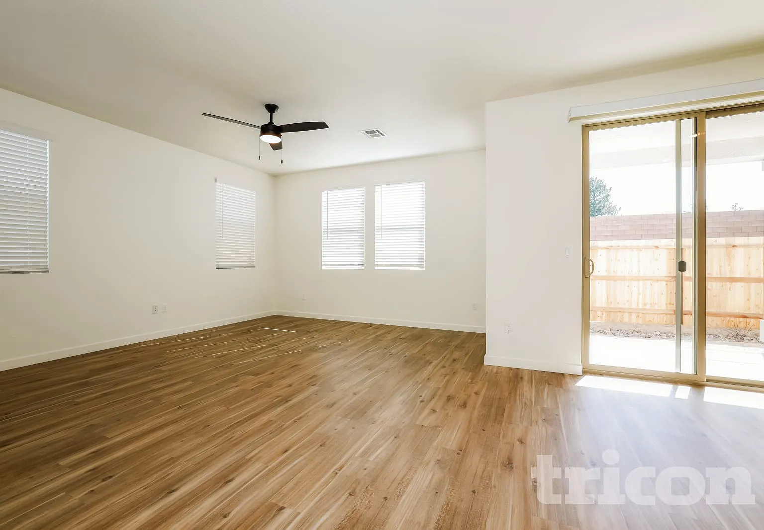 2445 Wolf Willow Court Reno NV — Photo 2