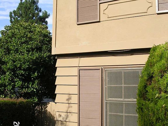 east facing south corner