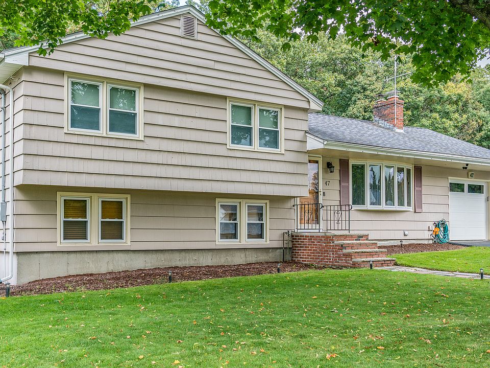 1st image of 47 Crestwood Cir