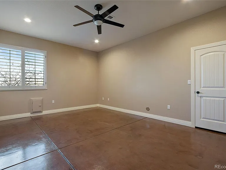 13963 Powhaton Rd — Photo 20