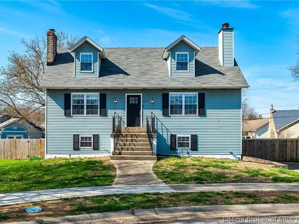 629 Millwood Place, Clarksville, IN 47129