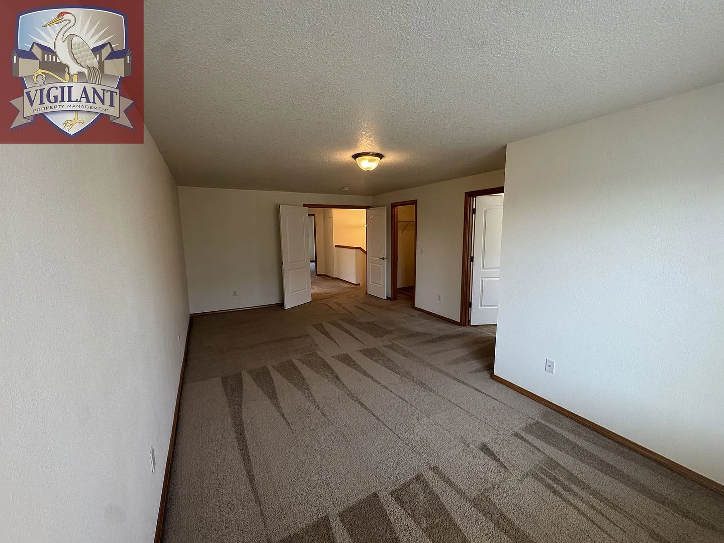 Amazing 3 bedroom home with office — Photo 2