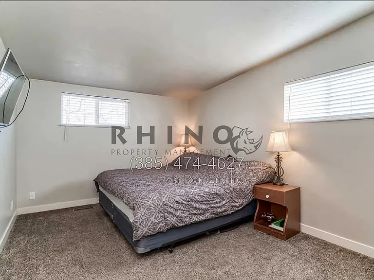 617 E 925 N — Photo 5