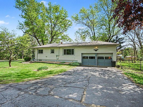 2nd image of 315 Marcelletti Ave
