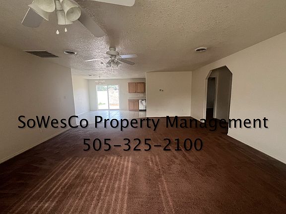 4th image of 204 Westland Park Dr