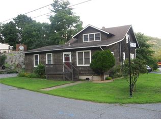 60 Mountain Ave, Hillburn, NY 10931
