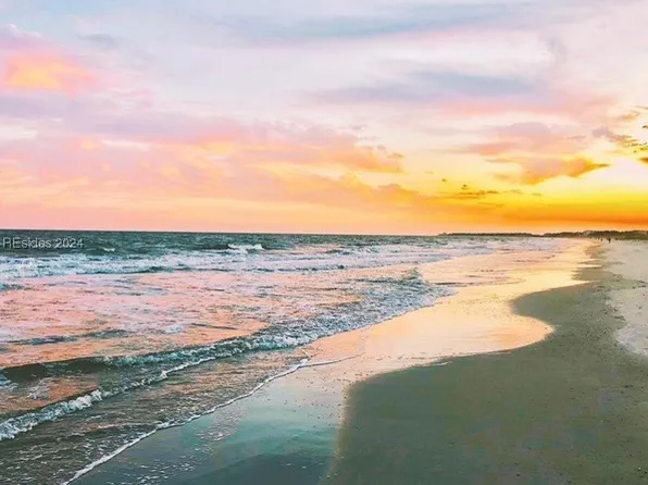 40 Folly Field Rd APT C251, Hilton Head Island, SC 29928