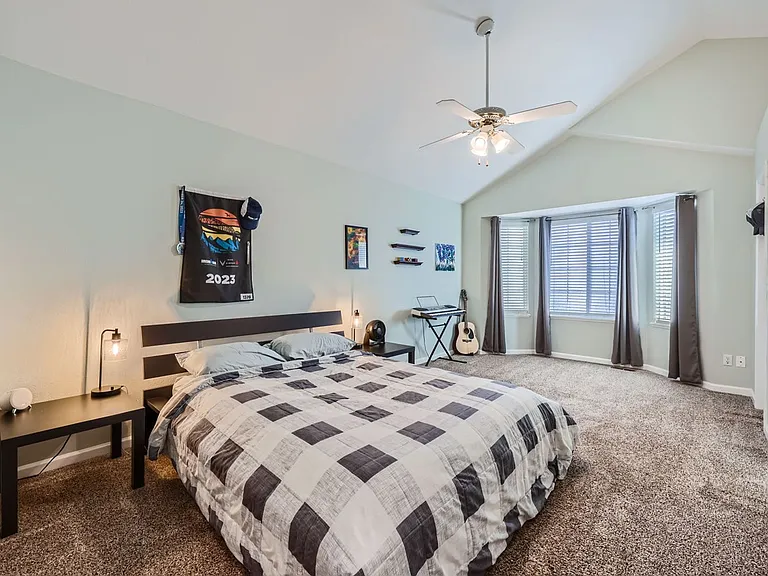 12585 Meadow Bridge Way — Photo 7