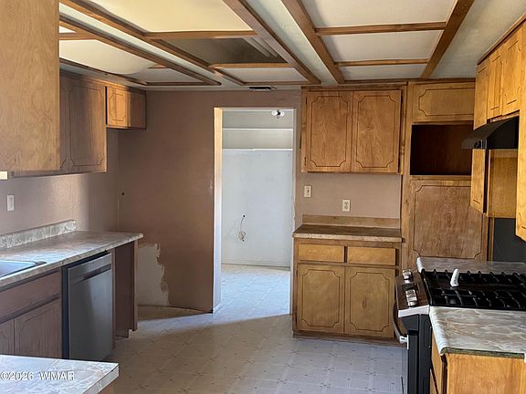 4th image of 340 W 7th St S