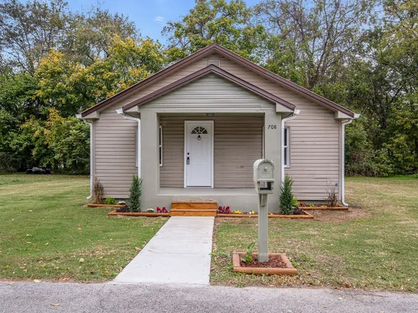 708 Gray St, Mt Pleasant, TN 38474