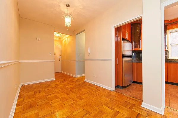 Sold by Remax Real Estate Professionals | media 15