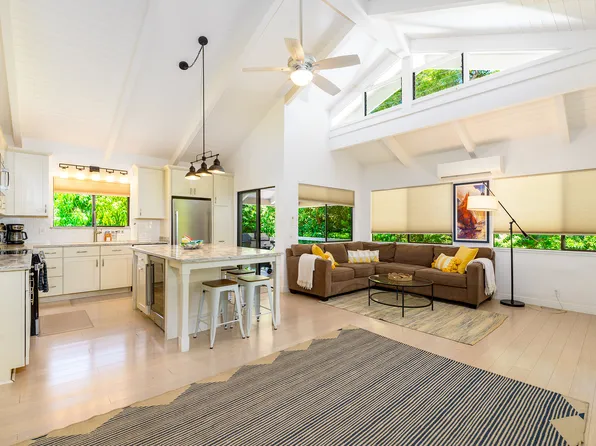 69-1931 Puako Beach Dr, Kamuela, HI 96743