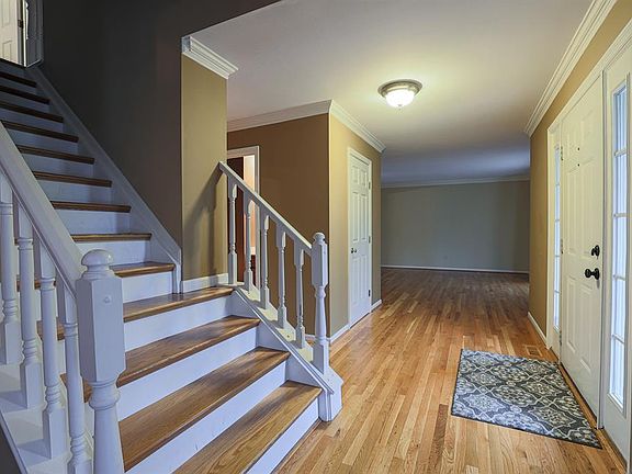 4th image of 2181 S Heather Hill Blvd