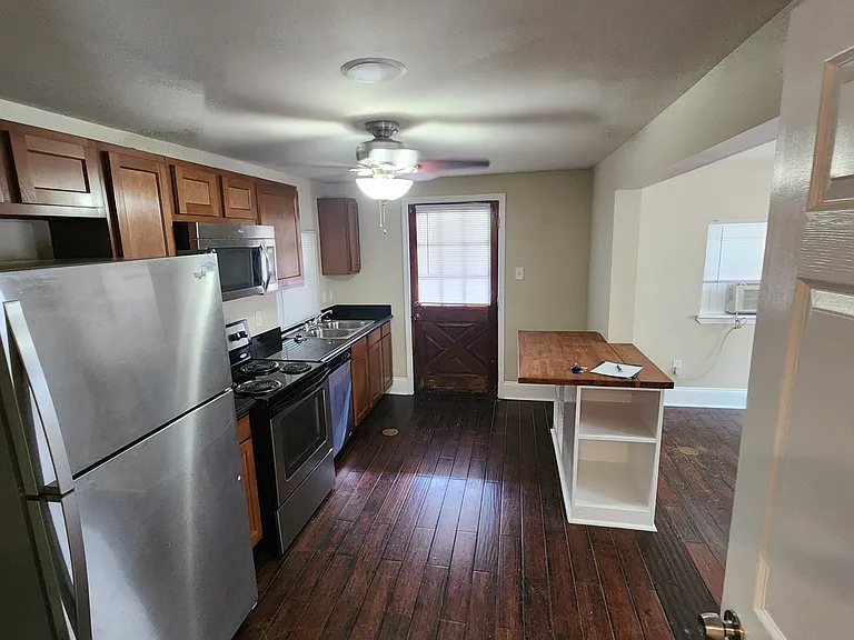 6335 Tchoupitoulas St — Photo 4