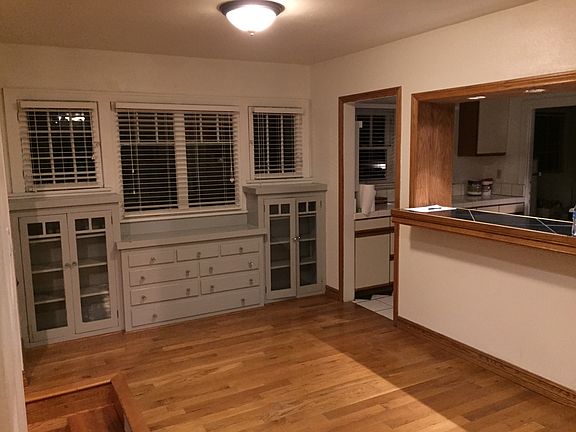 4th image of 226 E J St