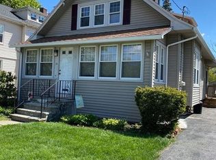 14 Paul St, Worcester, MA 01606