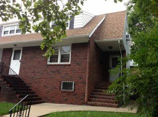 427 Gorge Rd #2, Cliffside Park, NJ 07010