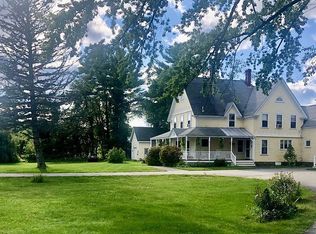 1527 Village Rd, Silver Lake, NH 03875