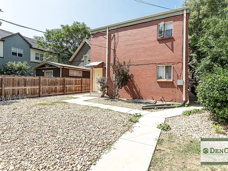 1840 Vine St #6 — Photo 19