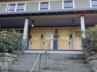 2106 SE Main St, Portland, OR 97214