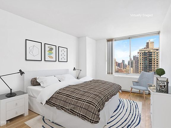 3rd image of 404 E 79th St APT 30D