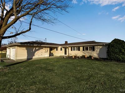 18 Steele Cir, Niagara Falls, NY, 14304