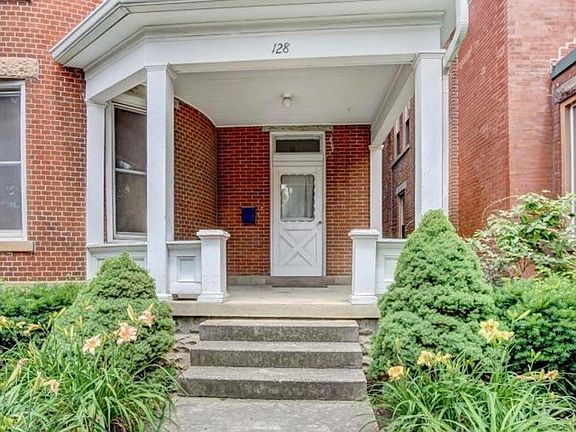 2nd image of 128 W King Ave