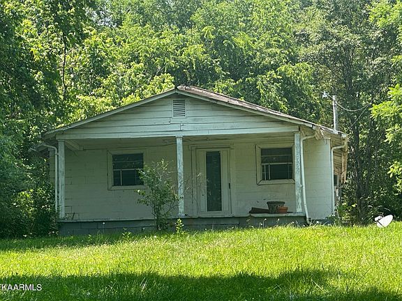 2nd image of 7628 Sevierville Pike
