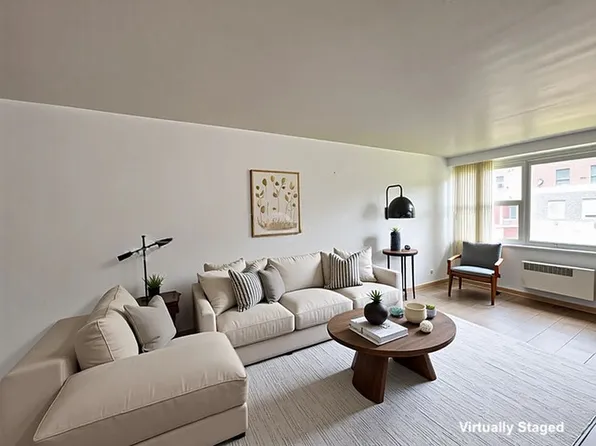 215 Park Row APT 6H, Manhattan, NY 10038