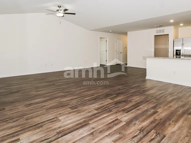 999 Jt Westfield Dr — Photo 6